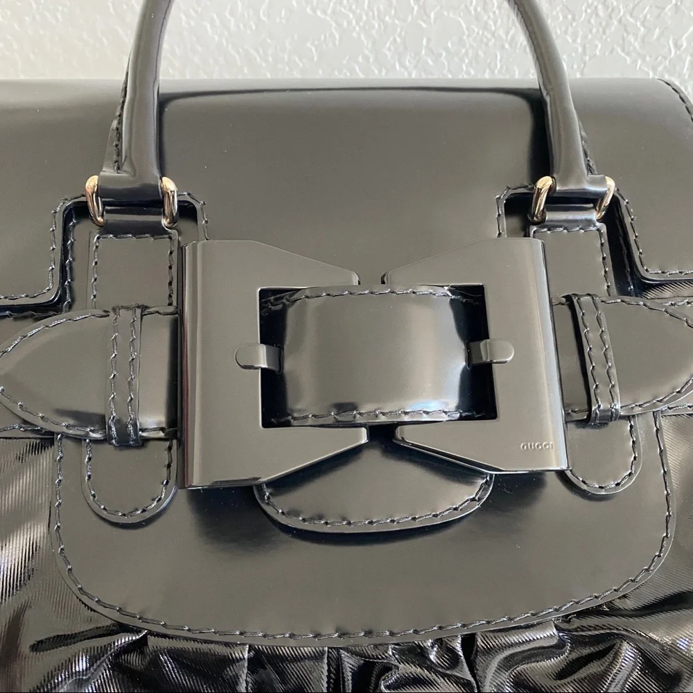 GUCCI Black Patent leather buckle bow Large Tote Bag